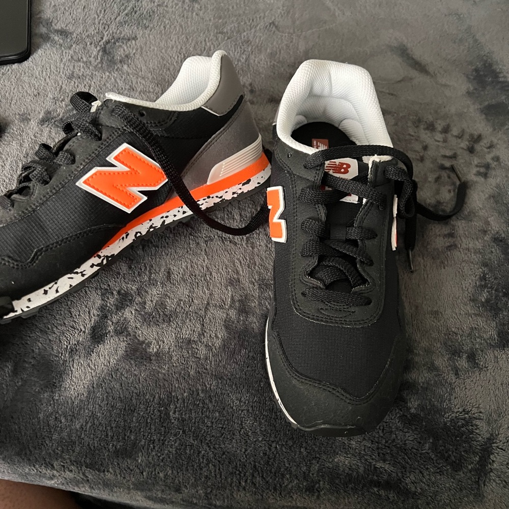 NWOT New Balance 515